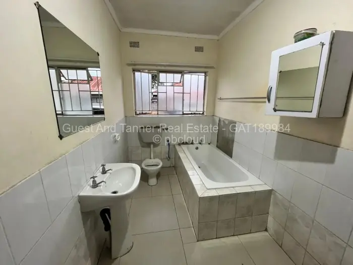 5 Bedroom House to Rent in Windsor Park, Ruwa