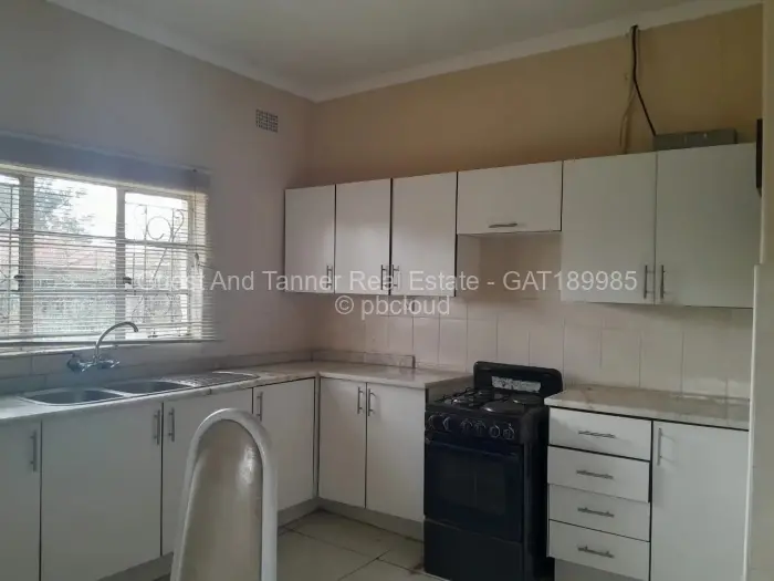 3 Bedroom House to Rent in Waterfalls