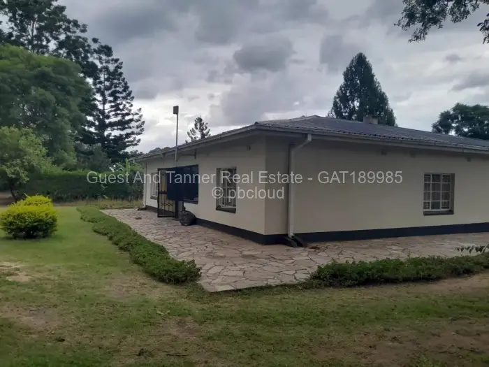 3 Bedroom House to Rent in Waterfalls