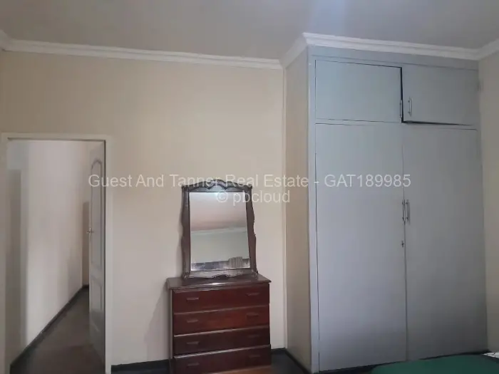3 Bedroom House to Rent in Waterfalls