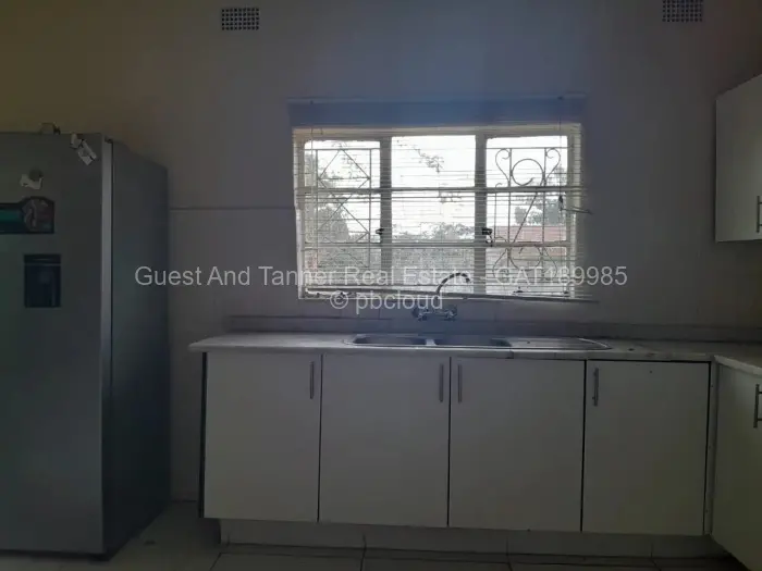 3 Bedroom House to Rent in Waterfalls