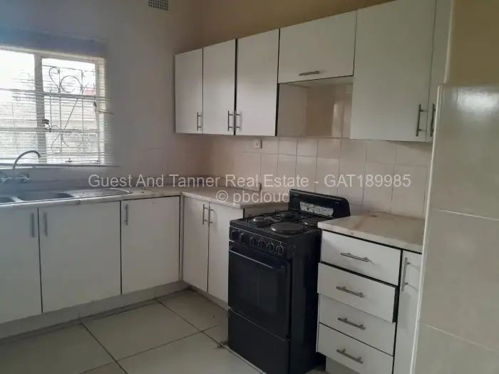 3 Bedroom House to Rent in Waterfalls