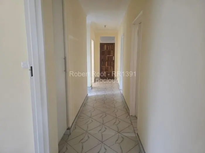 5 Bedroom House for Sale in Shawasha Hills, Harare