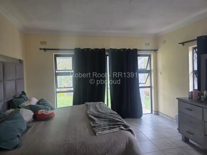 5 Bedroom House for Sale in Shawasha Hills, Harare