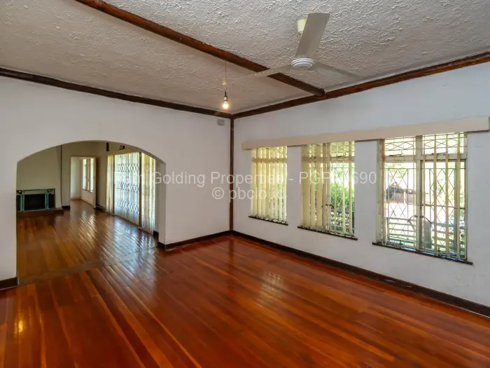 4 Bedroom House for Sale in Highlands, Harare