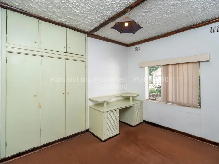 4 Bedroom House for Sale in Highlands, Harare