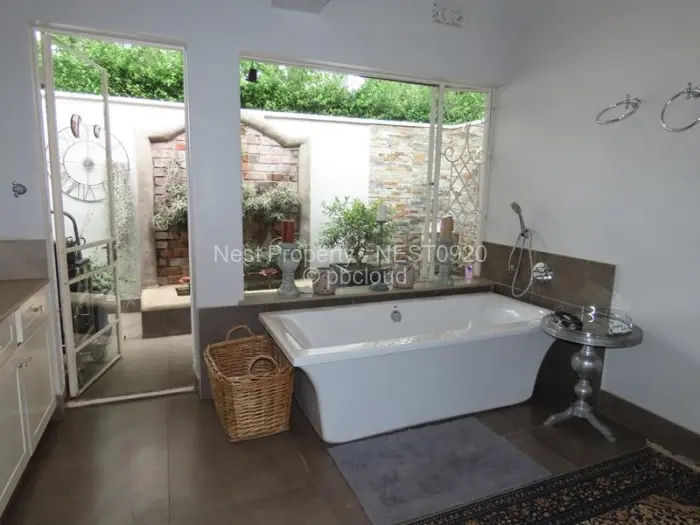 4 Bedroom House for Sale in Highlands, Harare