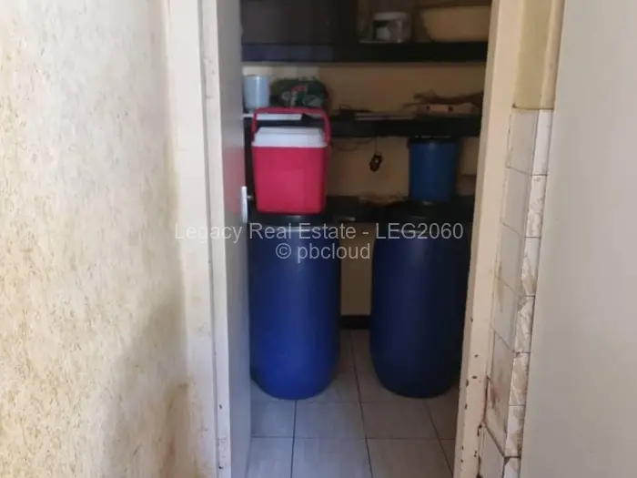 5 Bedroom House for Sale in Hatfield, Harare