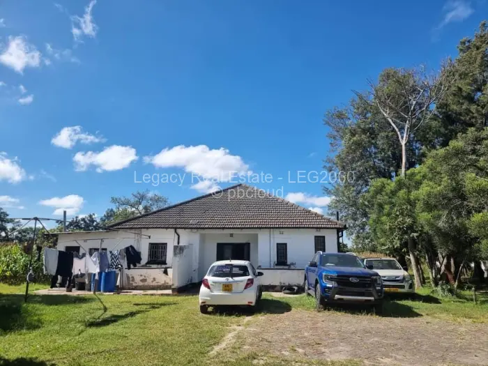 5 Bedroom House for Sale in Hatfield, Harare