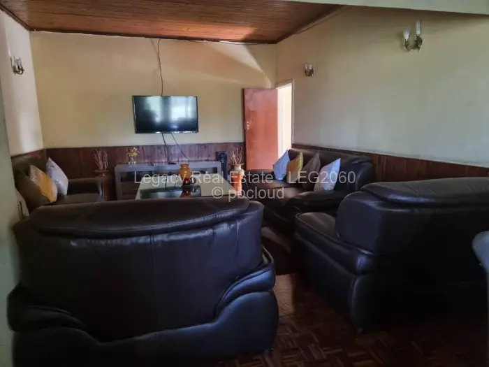 5 Bedroom House for Sale in Hatfield, Harare