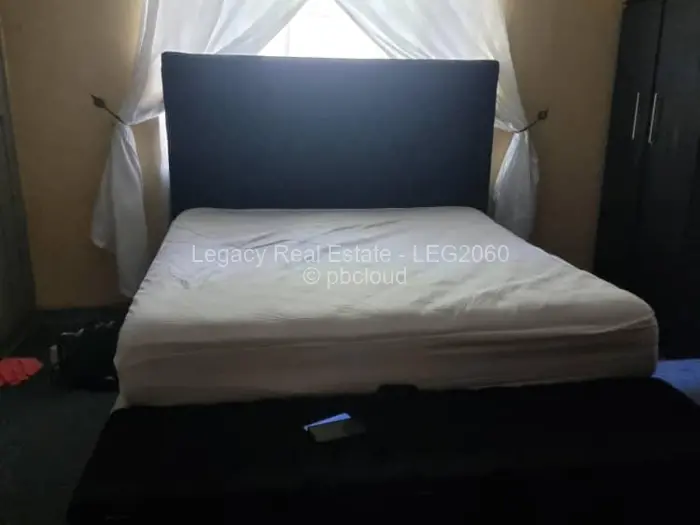 5 Bedroom House for Sale in Hatfield, Harare