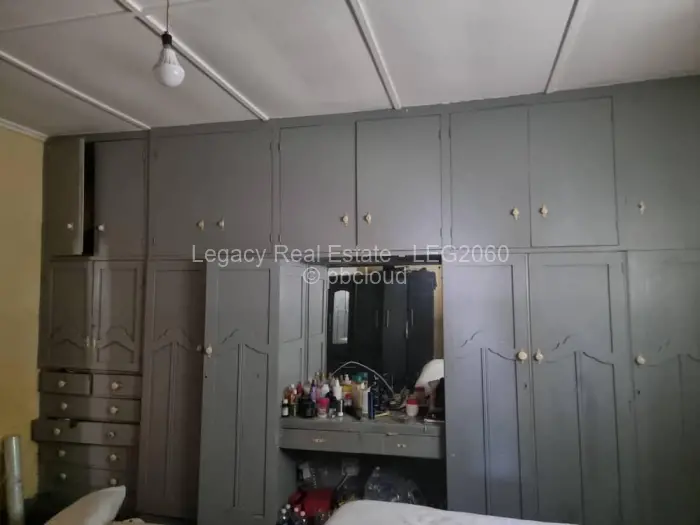 5 Bedroom House for Sale in Hatfield, Harare