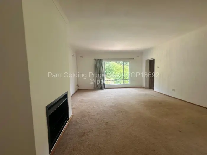 4 Bedroom House to Rent in Borrowdale Brooke