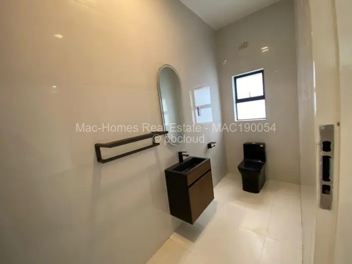 Flat/Apartment to Rent in Mount Pleasant, Harare