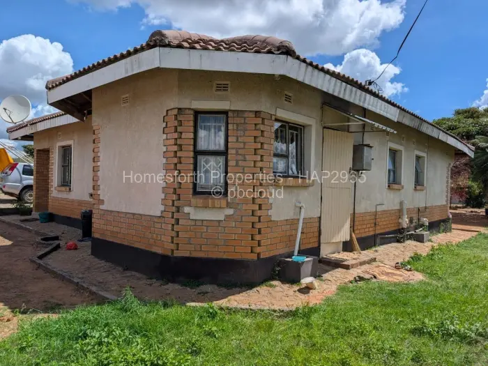 3 Bedroom House for Sale in Manresa, Harare