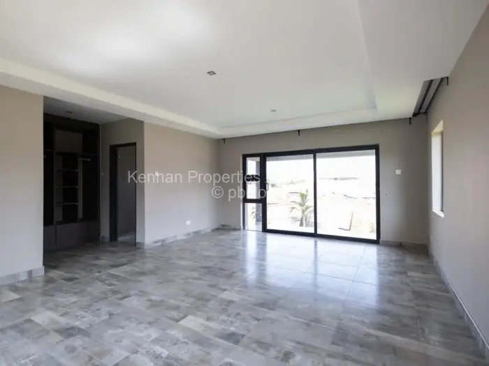8 Bedroom House for Sale in Brookeview, Harare