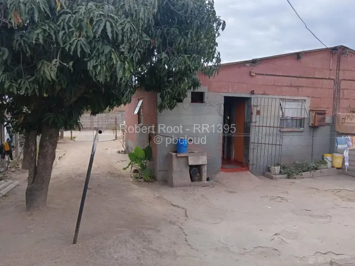 3 Bedroom House for Sale in Chitungwiza, Chitungwiza