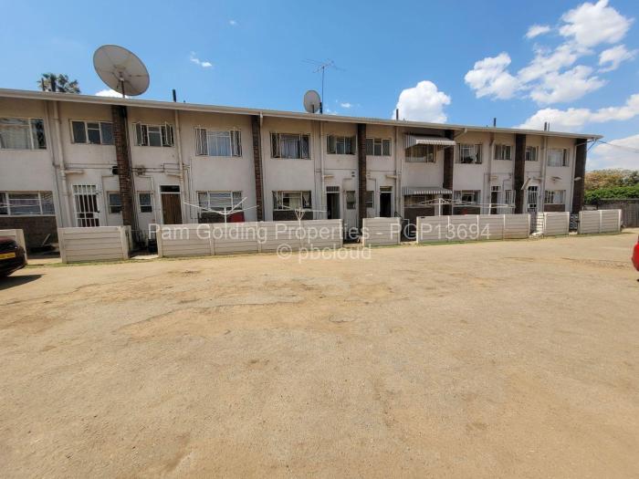2 Bedroom Cottage/Garden Flat for Sale in Avenues, Harare