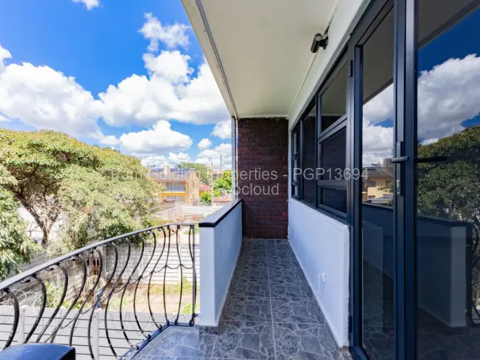 2 Bedroom Cottage/Garden Flat for Sale in Avenues, Harare