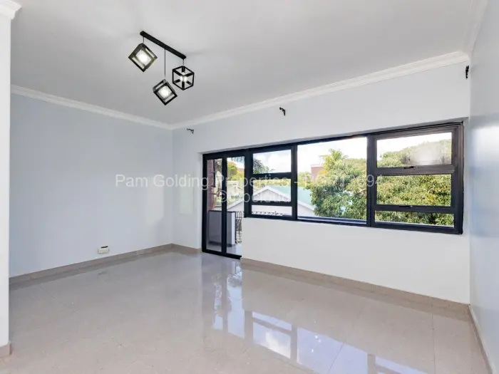 2 Bedroom Cottage/Garden Flat for Sale in Avenues, Harare