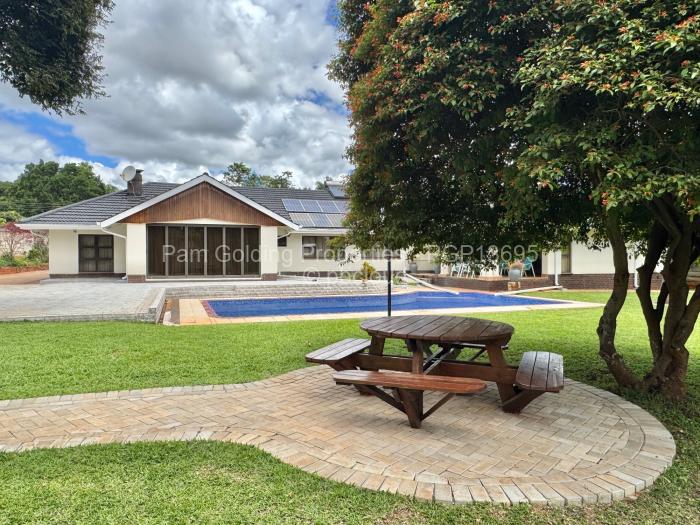 6 Bedroom House to Rent in Greystone Park, Harare
