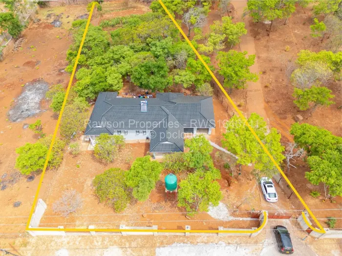 5 Bedroom House for Sale in Shawasha Hills, Harare