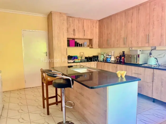 5 Bedroom House for Sale in Shawasha Hills, Harare