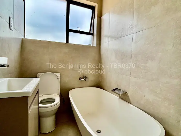 Townhouse/Cluster to Rent in Sentosa, Harare
