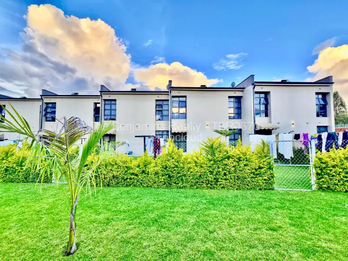 Townhouse/Cluster to Rent in Sentosa, Harare