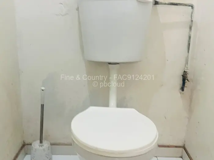 Retail/Shop to Rent in Greencroft, Harare