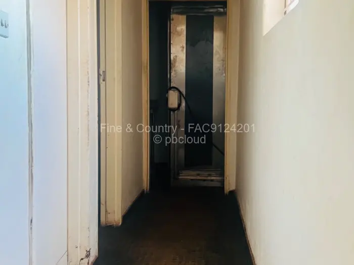 Retail/Shop to Rent in Greencroft, Harare