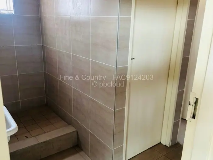 Warehouse/Industrial to Rent in Msasa, Harare