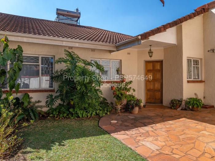 Townhouse/Cluster to Rent in Greendale, Harare