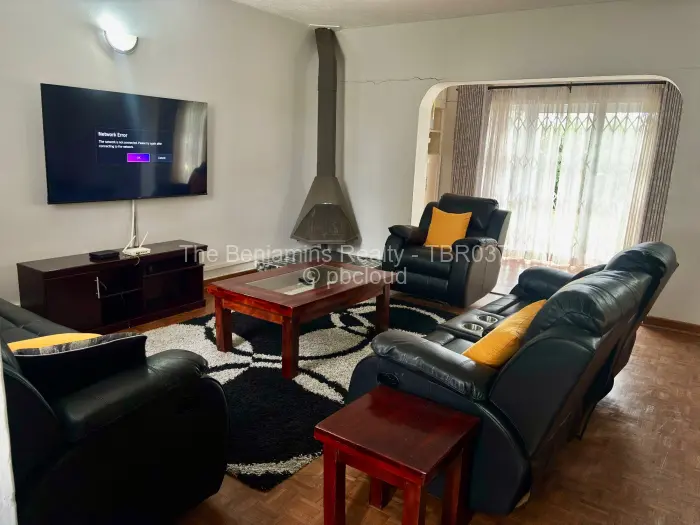 Townhouse/Cluster to Rent in Avondale, Harare