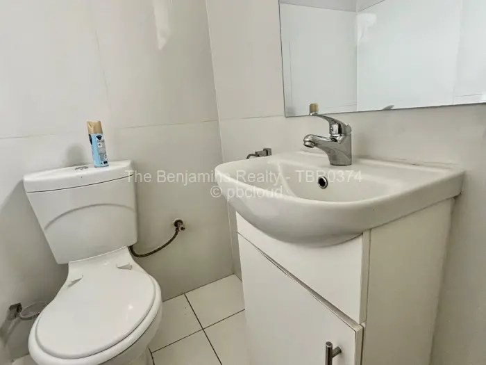 Townhouse/Cluster to Rent in Avondale, Harare