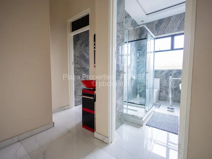 4 Bedroom House for Sale in Mabvazuva Estates, Ruwa