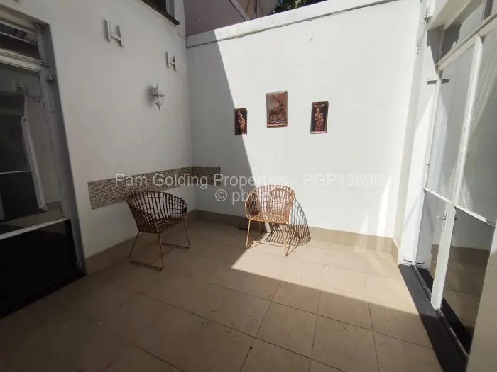 2 Bedroom Cottage/Garden Flat to Rent in Avondale