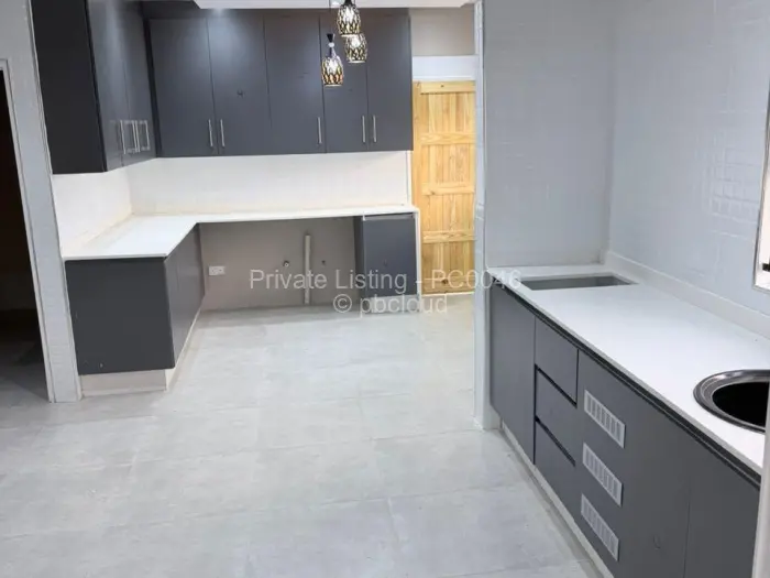 6 Bedroom House for Sale in Westgate, Harare