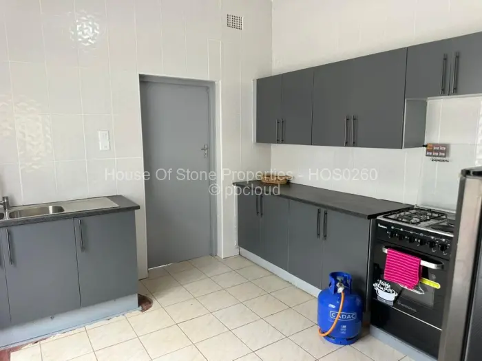 3 Bedroom House to Rent in Greendale