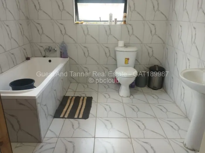 5 Bedroom House for Sale in Shawasha Hills, Harare