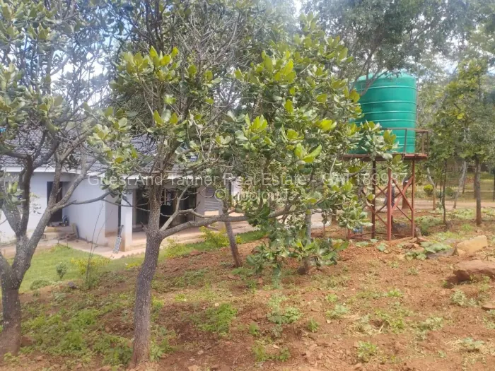 5 Bedroom House for Sale in Shawasha Hills, Harare