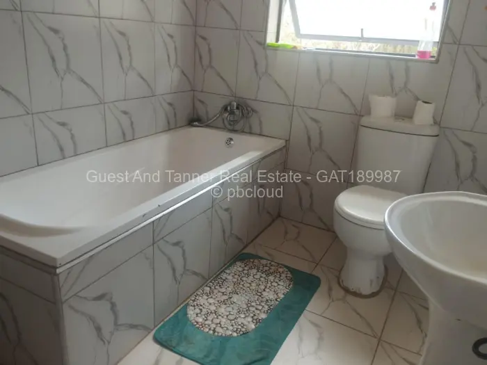 5 Bedroom House for Sale in Shawasha Hills, Harare