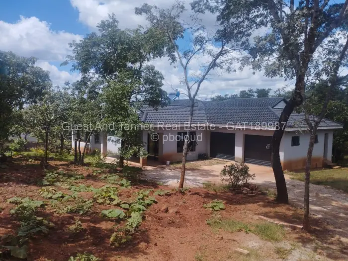5 Bedroom House for Sale in Shawasha Hills, Harare