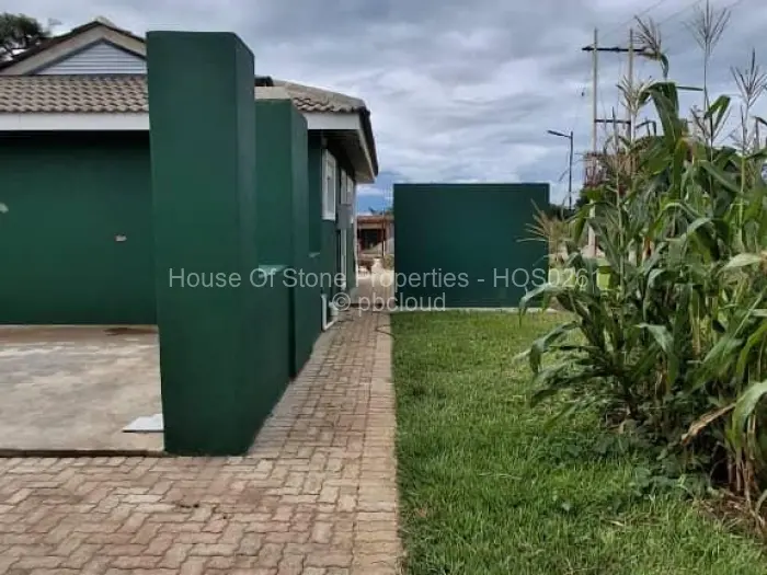4 Bedroom House to Rent in Fairview