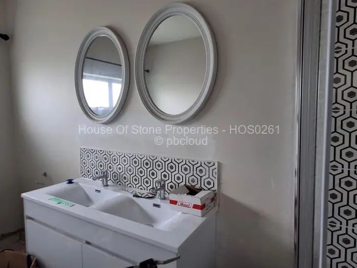 4 Bedroom House to Rent in Fairview