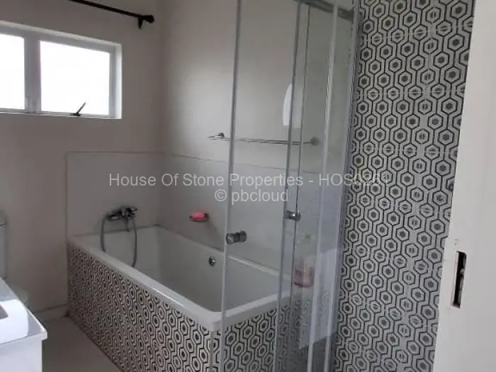 4 Bedroom House to Rent in Fairview