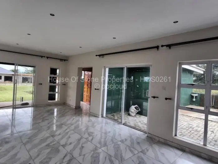 4 Bedroom House to Rent in Fairview