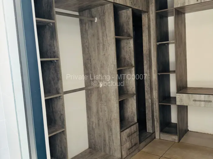 Townhouse/Cluster to Rent in Helensvale, Harare