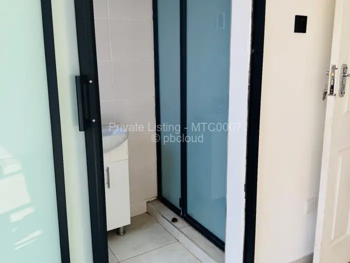 Townhouse/Cluster to Rent in Helensvale, Harare