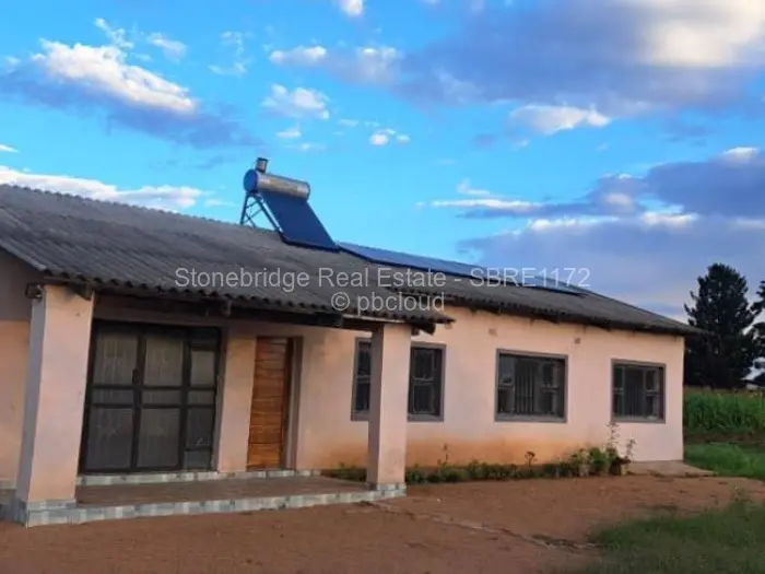 4 Bedroom House to Rent in Woodville, Bulawayo
